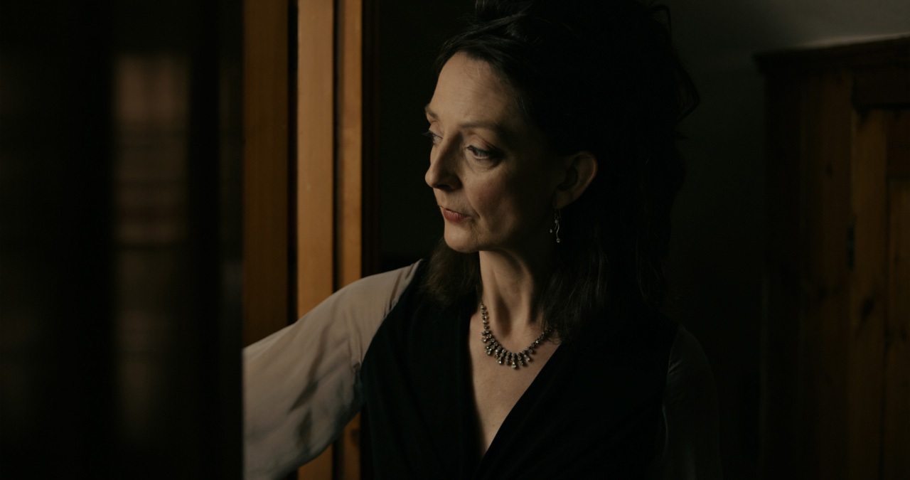 Sally Mortemore