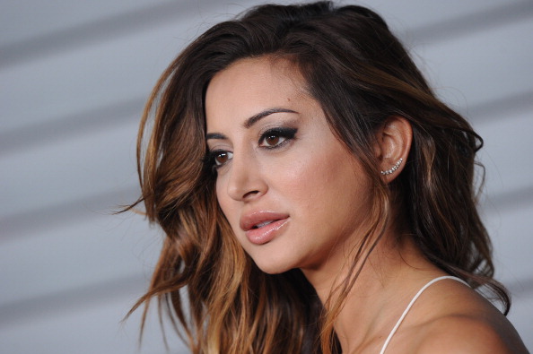 Noureen DeWulf