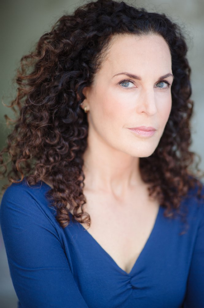 Lisa Kaminir