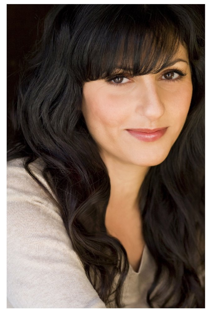 Ida Darvish