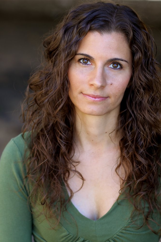 Amy Baklini