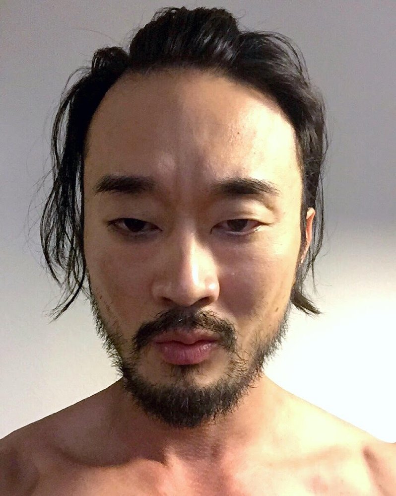 Jon Komp Shin