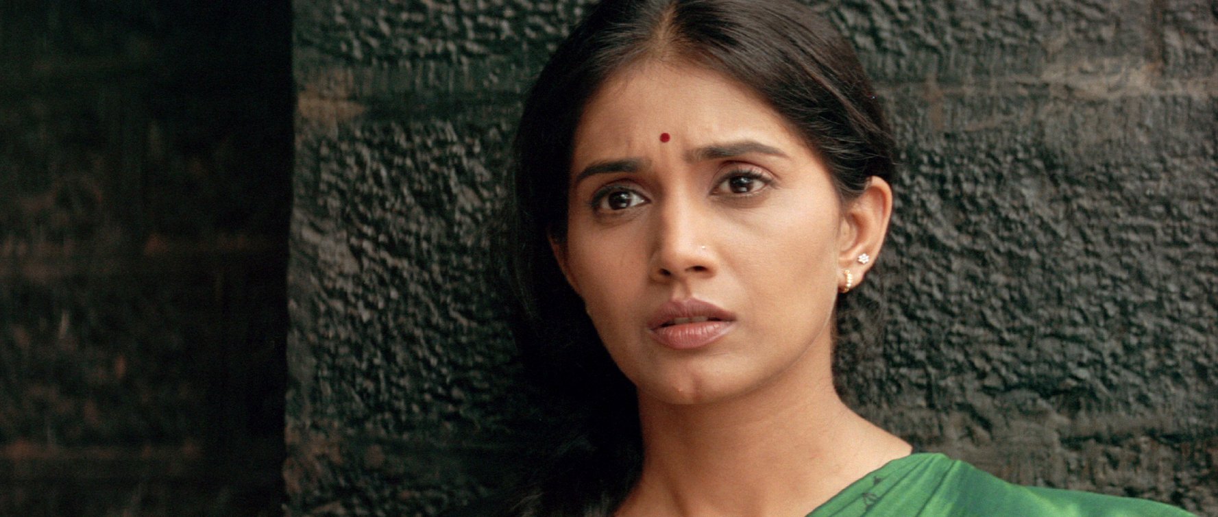 Sonali Kulkarni