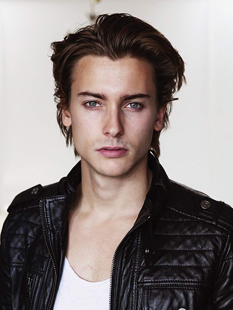 Elijah Rowen
