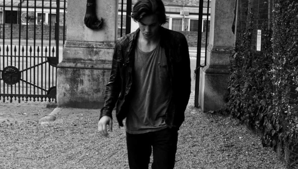 Alex Mills