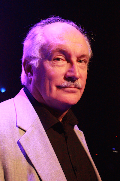 Simon Jones