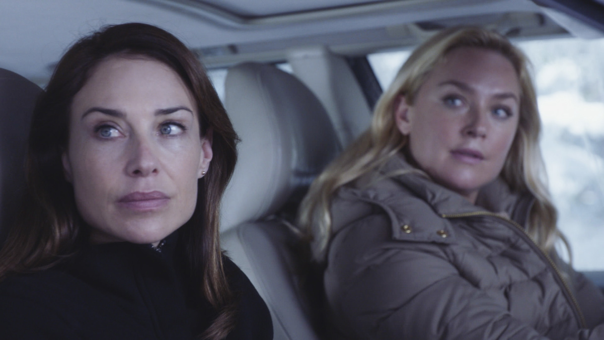 Claire Forlani