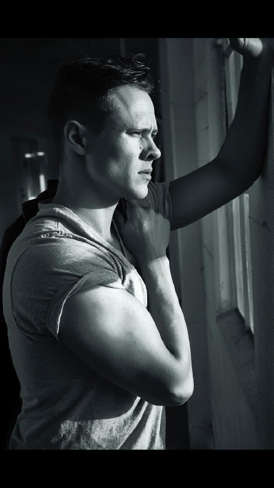 Guy Wilson