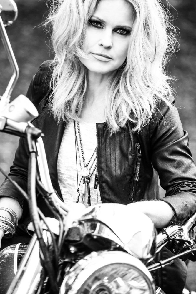Cindy Lentol