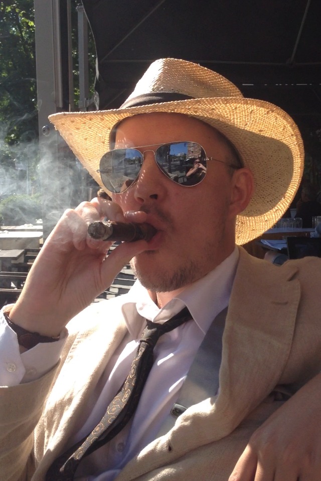 Tom Six