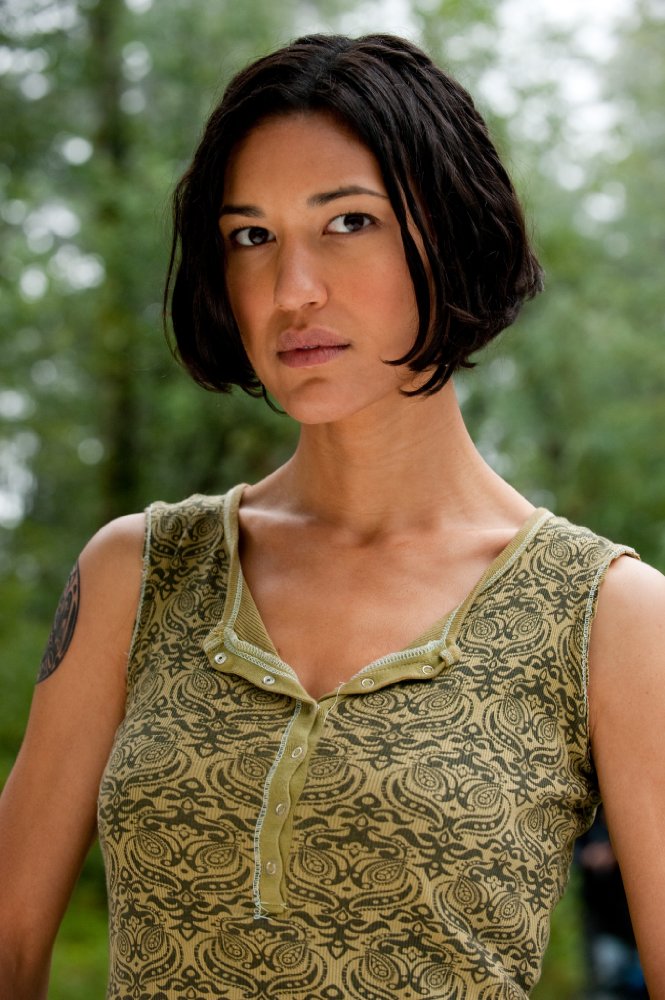 Julia Jones