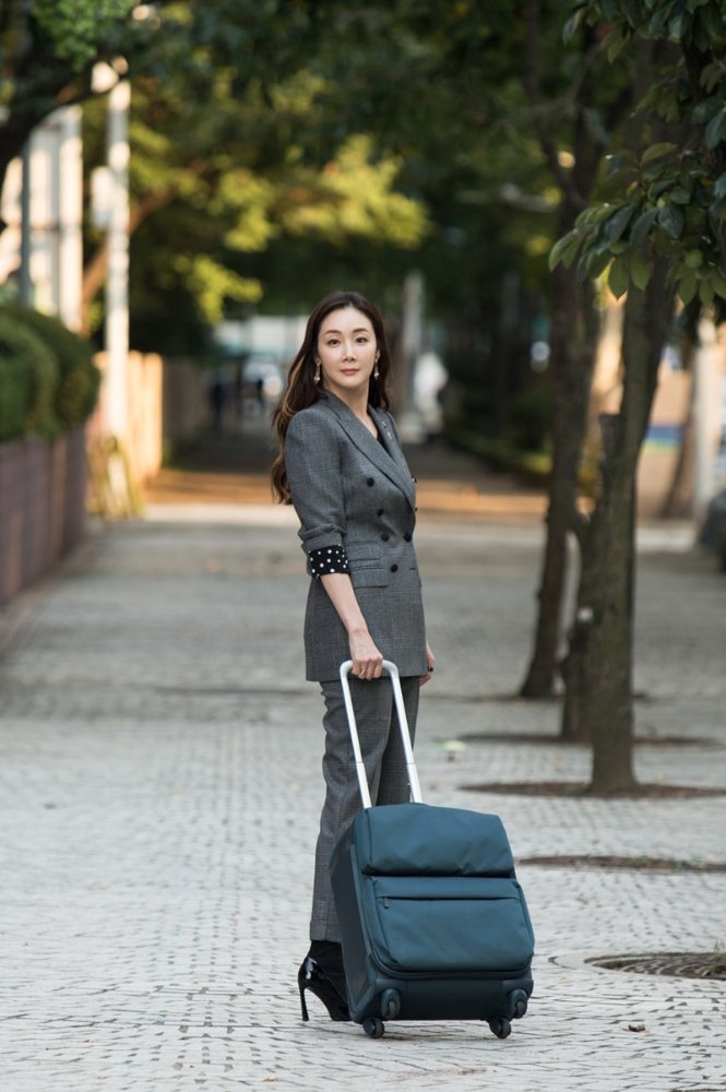 Ji-Woo Choi