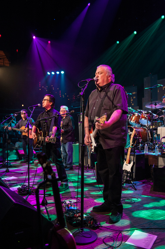 Los Lobos