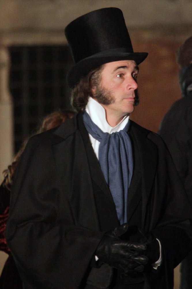 Greg Wise