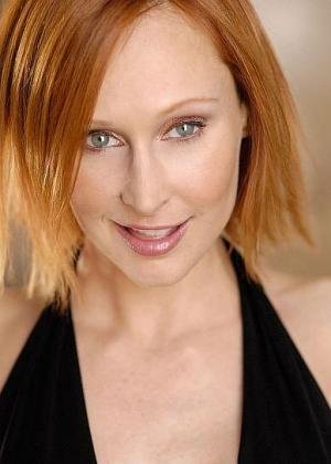 Lola Davidson