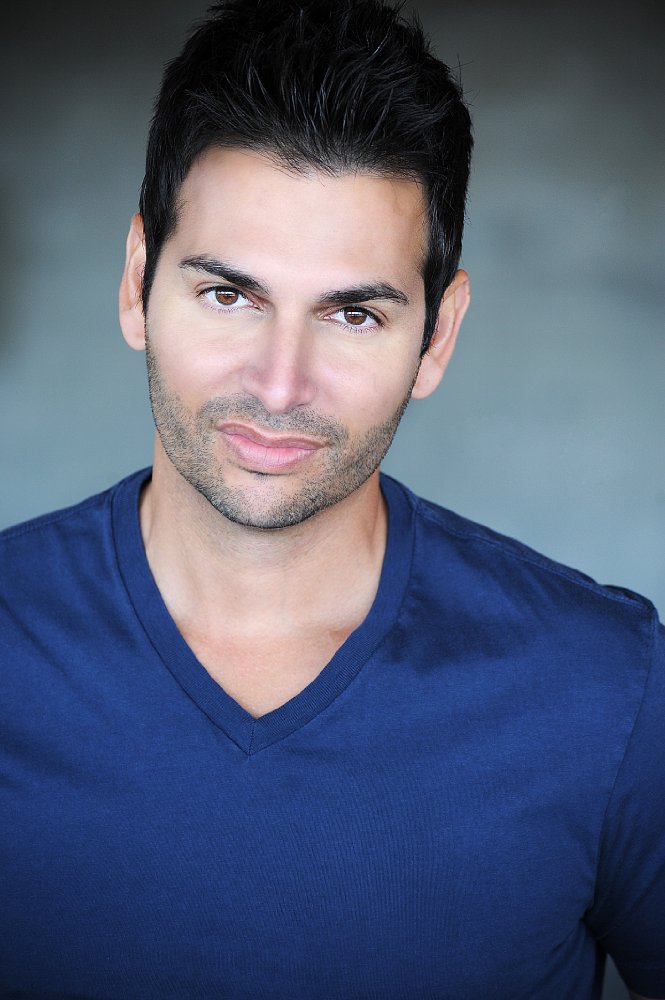 Adrian R'Mante