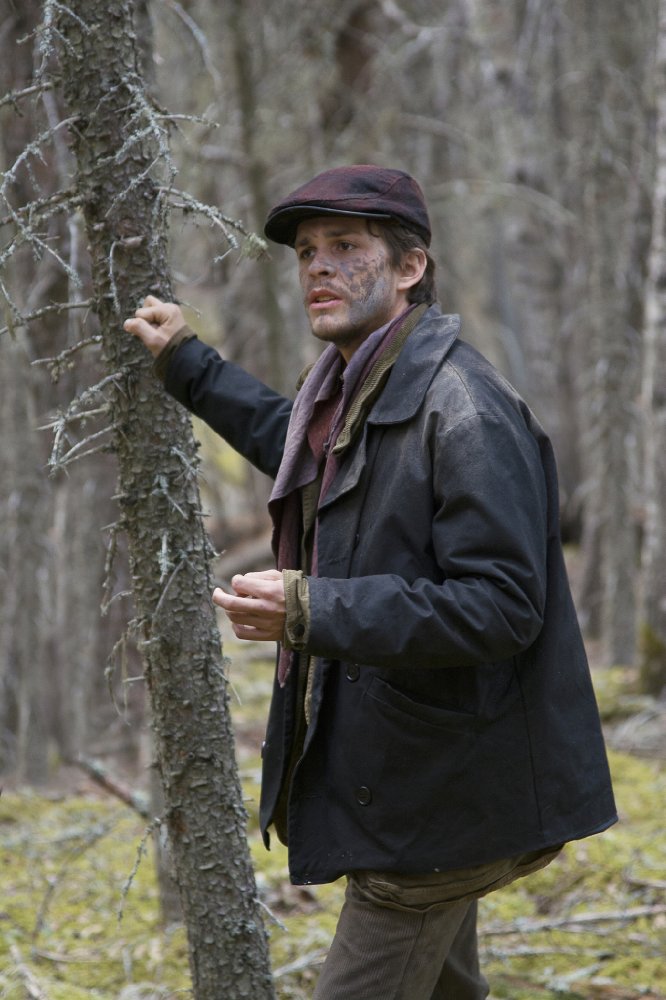 Johnny Simmons
