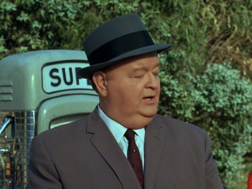 Robert Emhardt