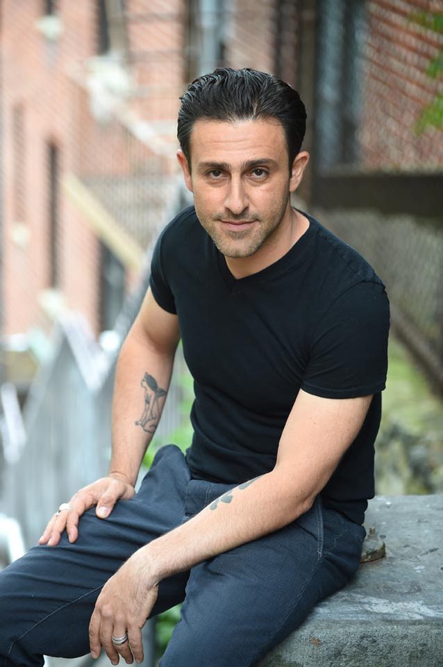 Arash Mokhtar