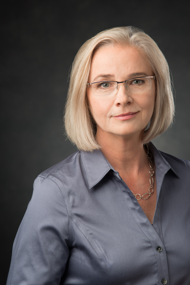 Lisa Paxton