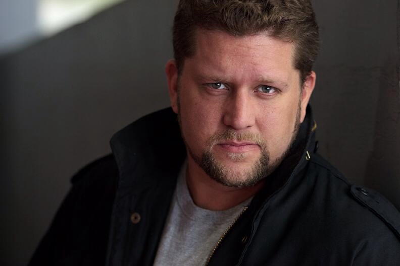 Lee Harmon
