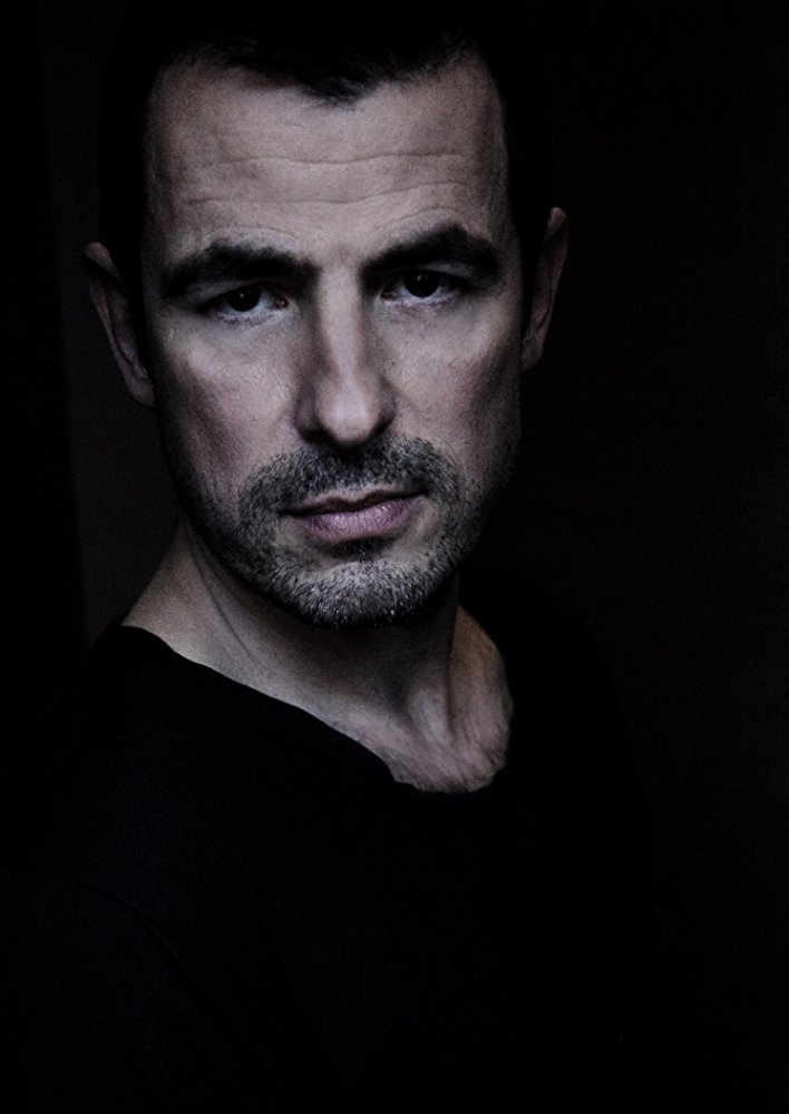 Claes Bang