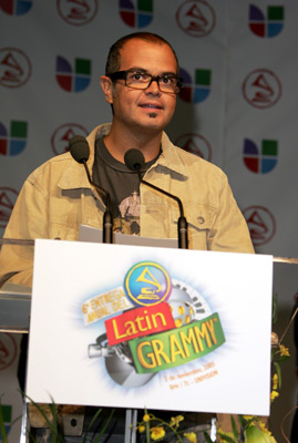 Aleks Syntek