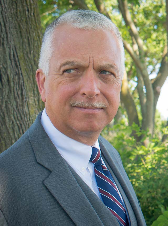 Larry Mihlon