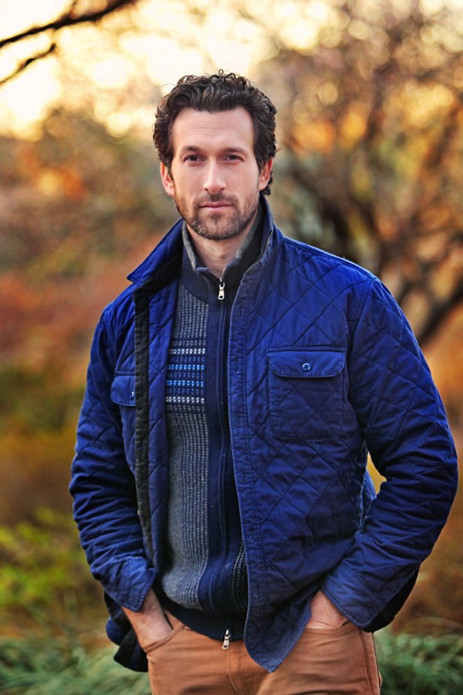 Aaron Lazar