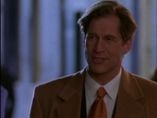 Simon MacCorkindale