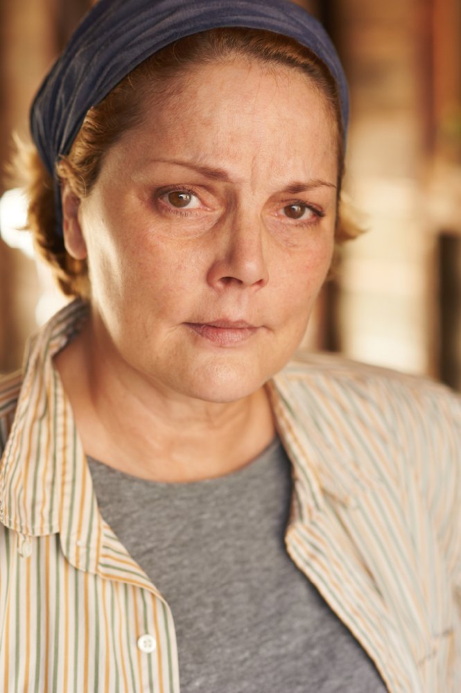Beverly Leech