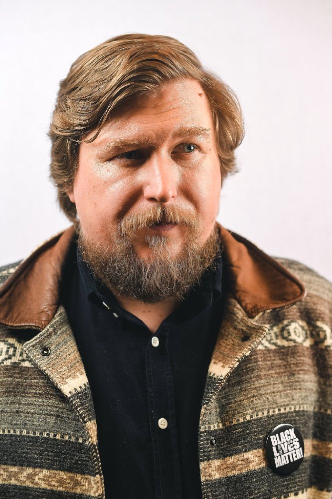 Michael Chernus