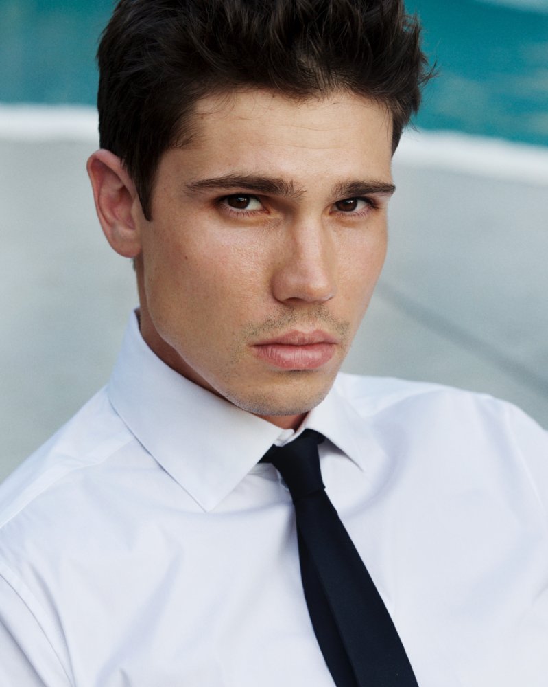 Tanner Novlan