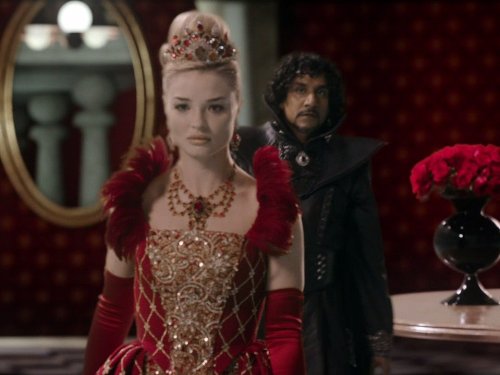 Naveen Andrews