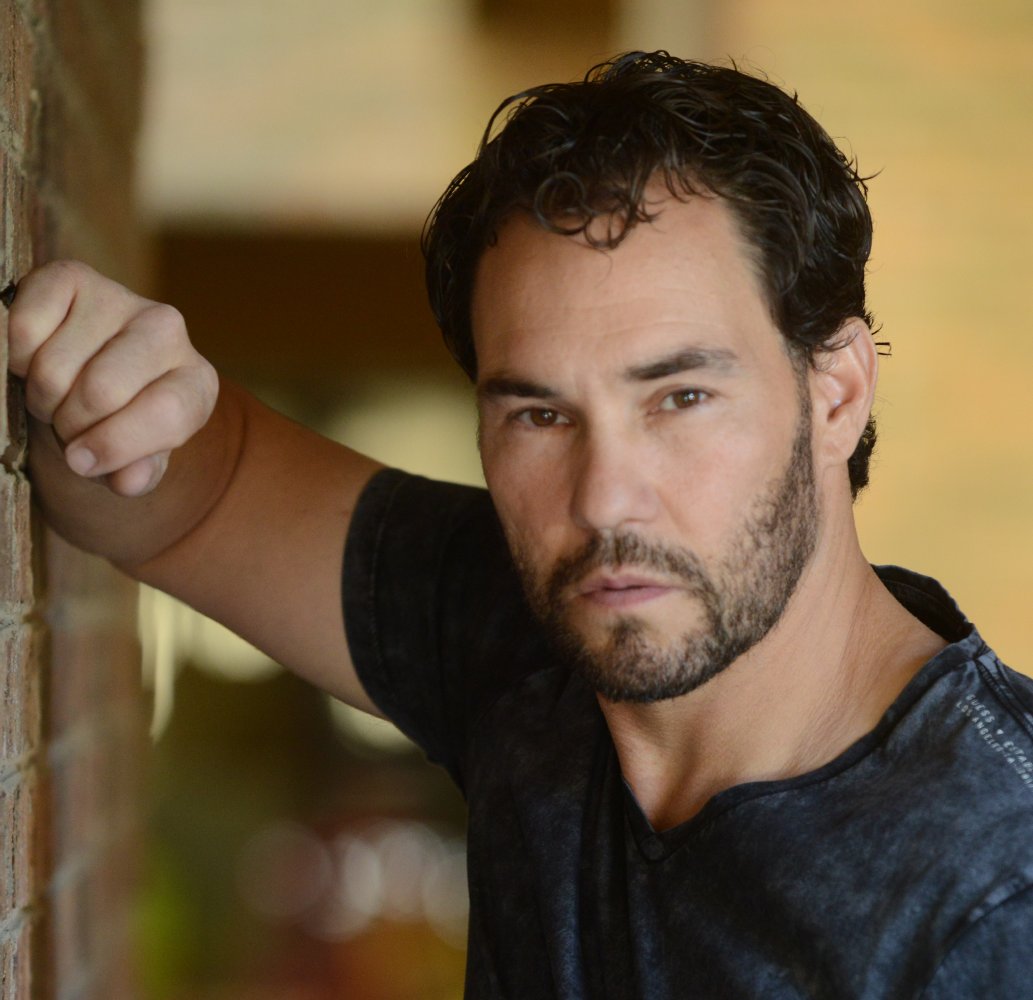 Kenneth Carrella