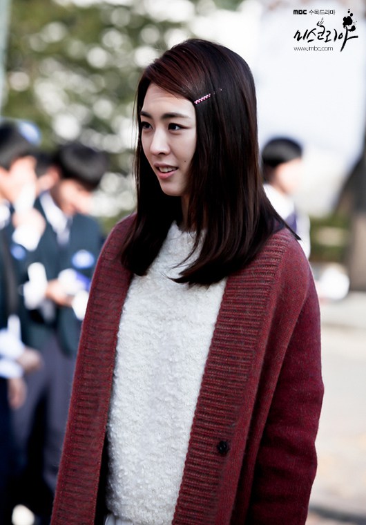 Yeon-hee Lee