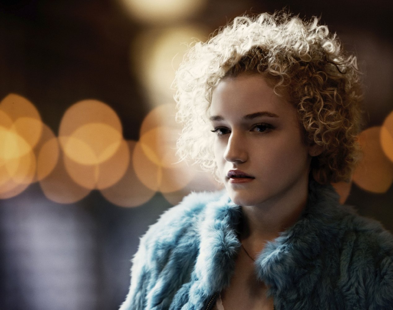 Julia Garner