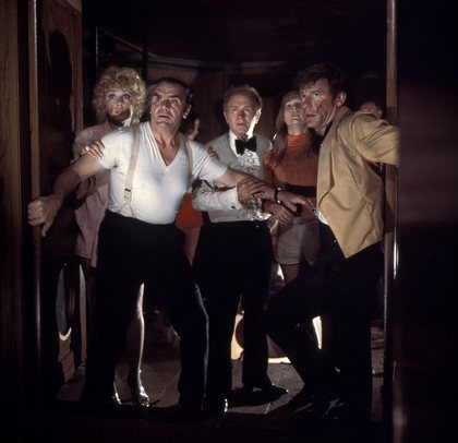 Red Buttons