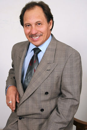 Lazaro Solares