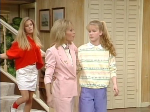 Nicole Eggert