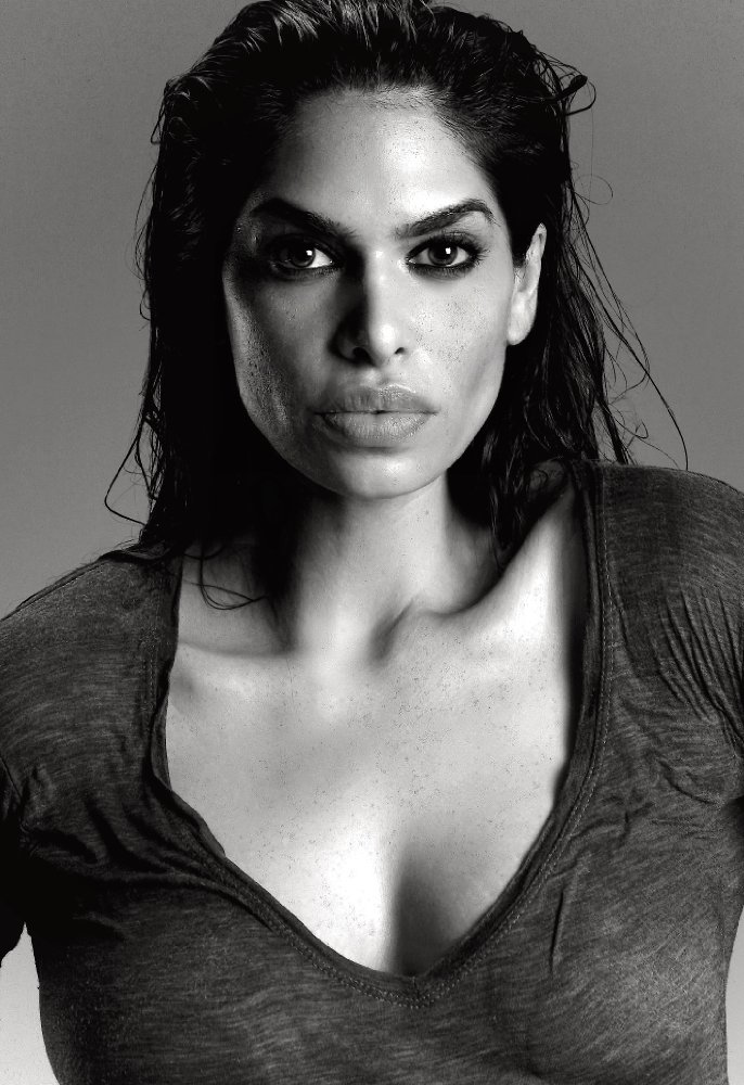 Rayna Tharani