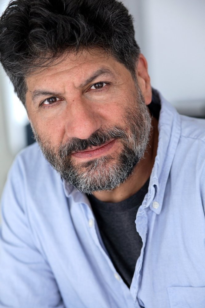 Michael De Nola