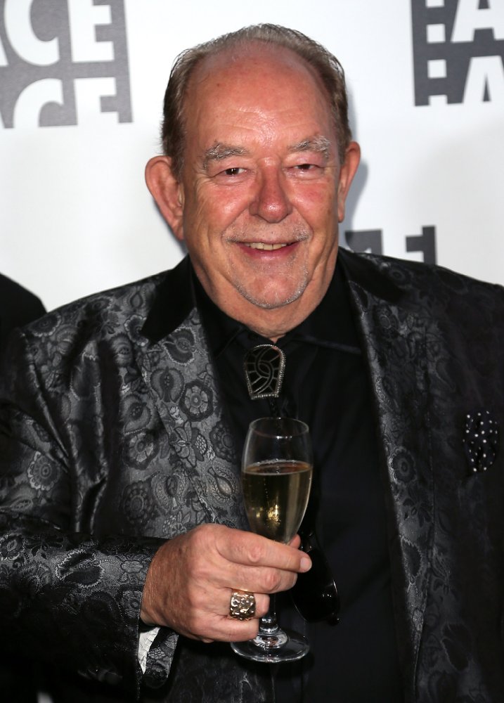 Robin Leach