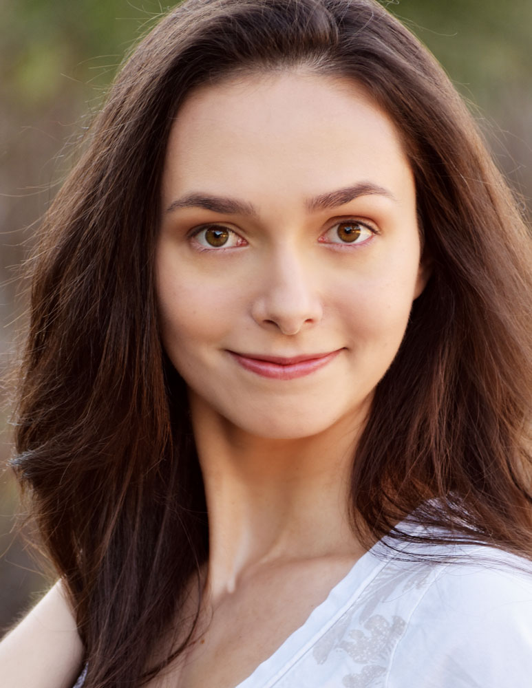 Angelica Olson