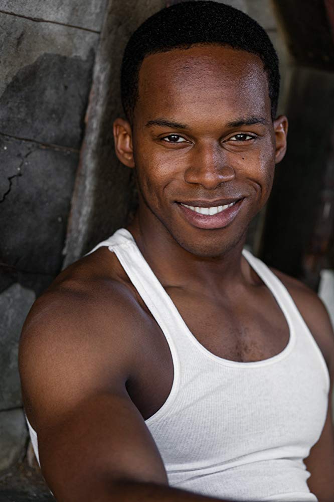 Akono Dixon