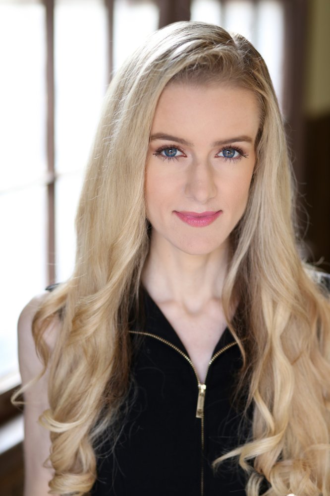 Melanie Avalon
