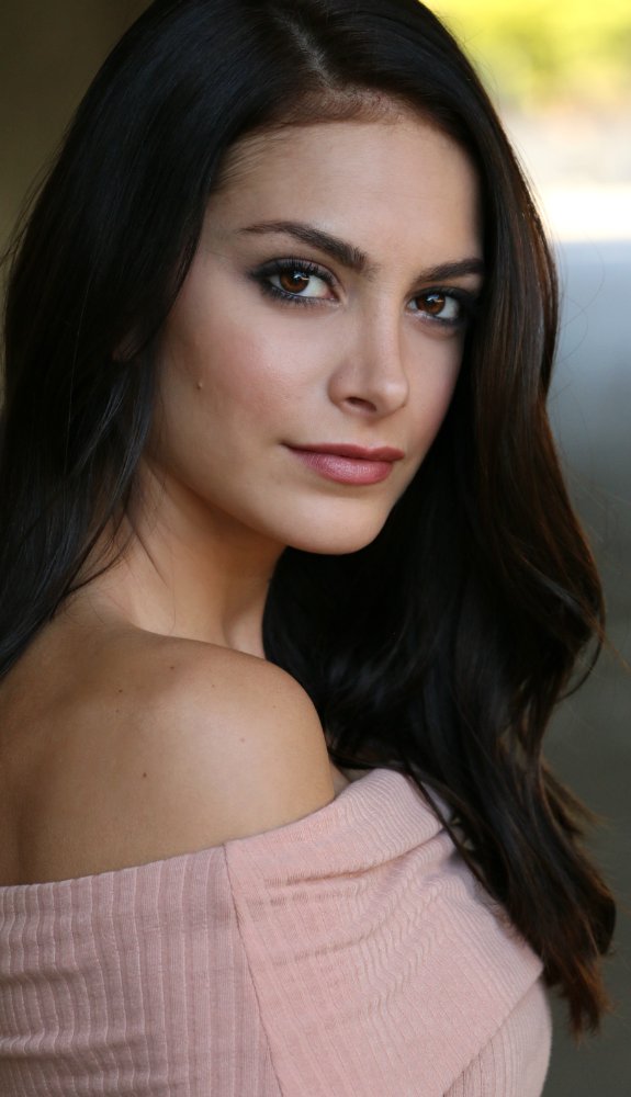Hollie Shay