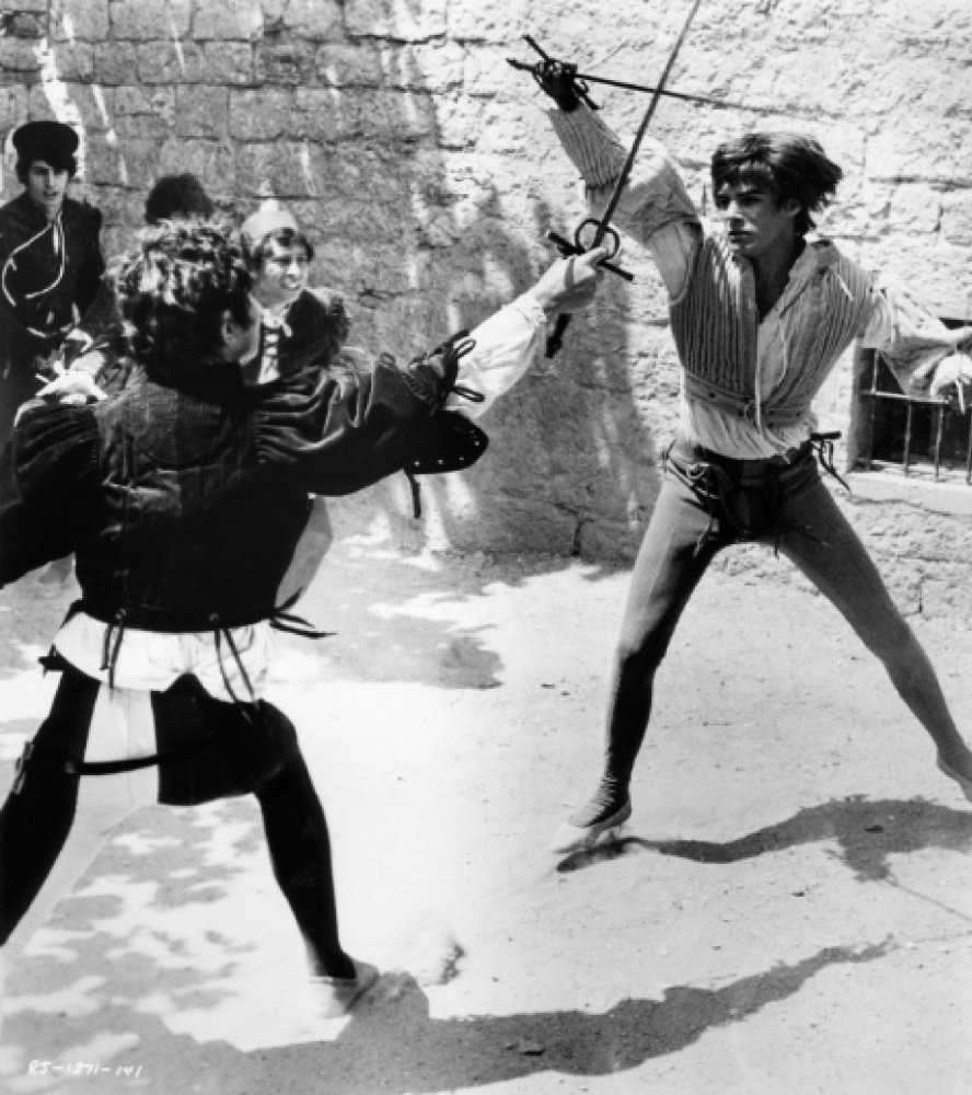 Leonard Whiting
