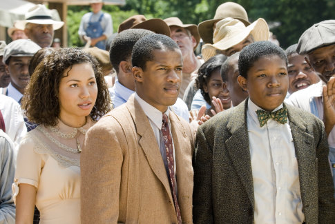 Denzel Whitaker