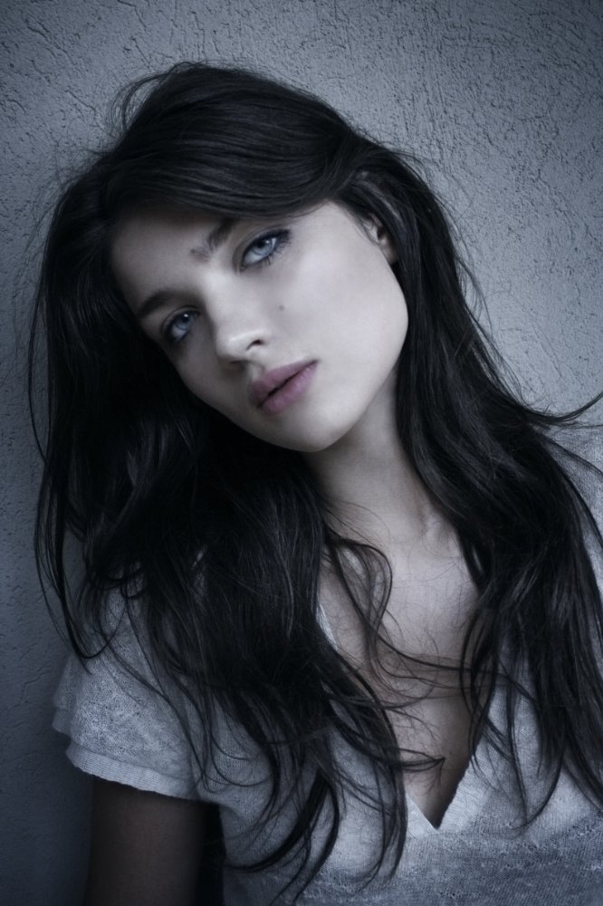 Eve Hewson